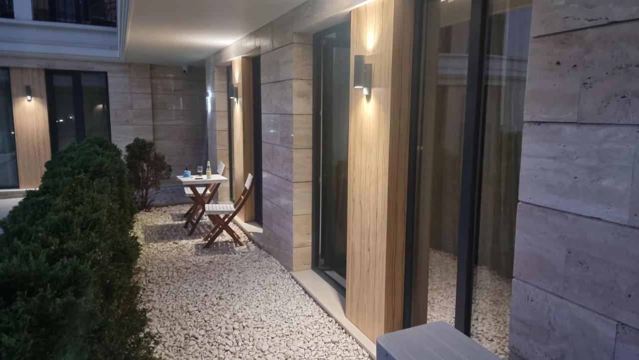 Apartment In Evargreen Complex With Terrace Varna Exterior foto