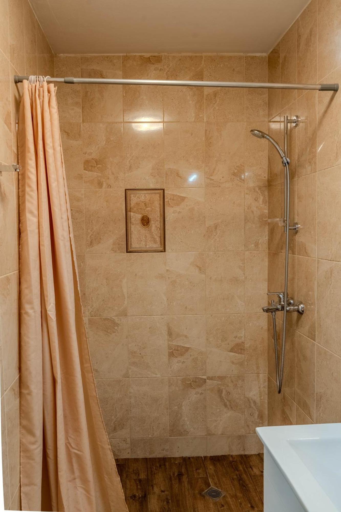 Apartment In Evargreen Complex With Terrace Varna Exterior foto